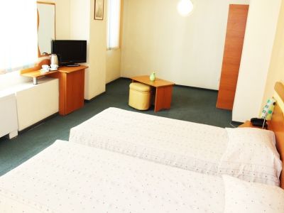 Elizeu 3* Bucharest